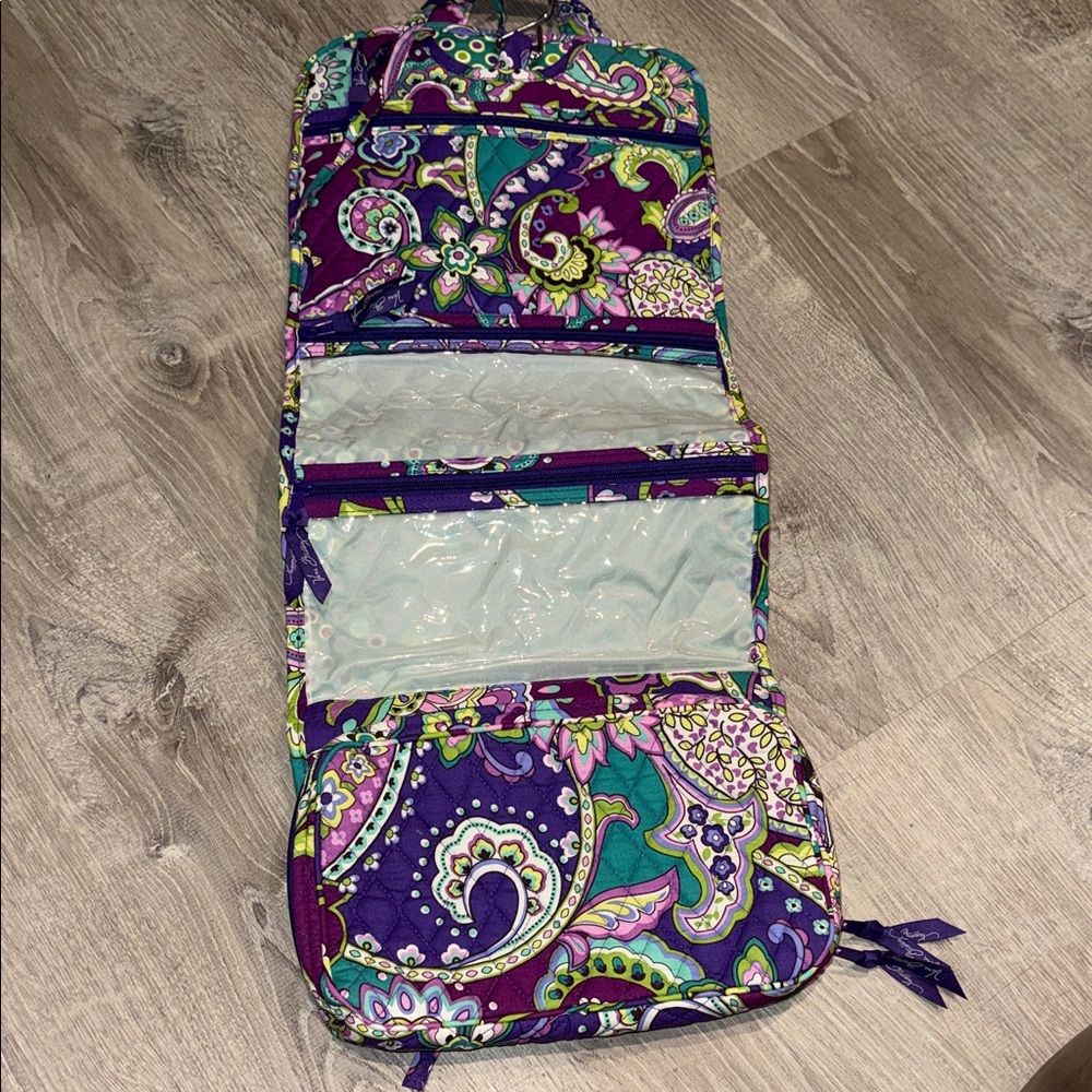 Preloved Vera Bradley Purple and Green Floral Travel Bag (cosmetic) EUC - Picture 4 of 9